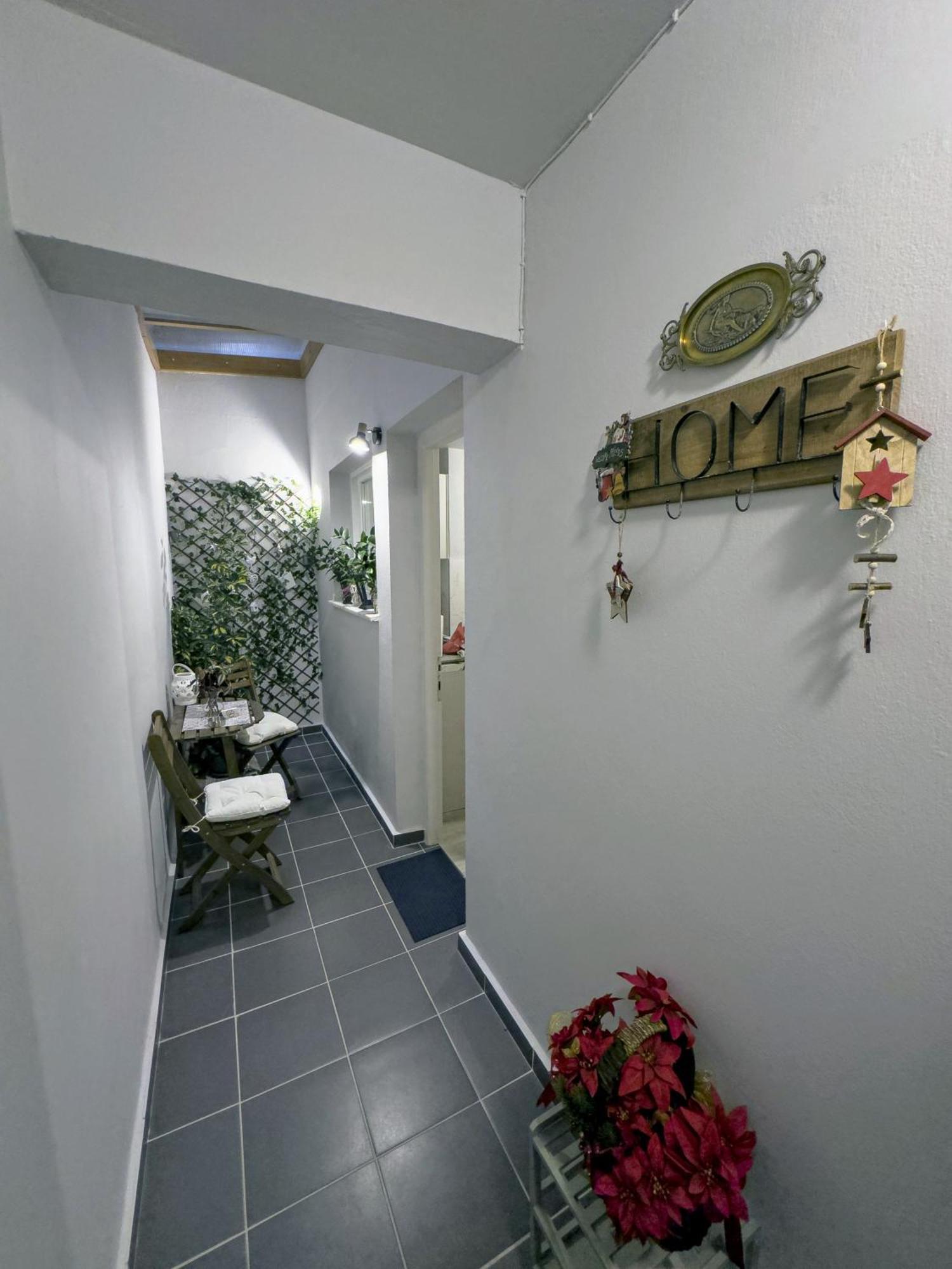 Νόστος Στο Κέντρο Των Ιωαννίνων Apartment อิโออันนินา ภายนอก รูปภาพ